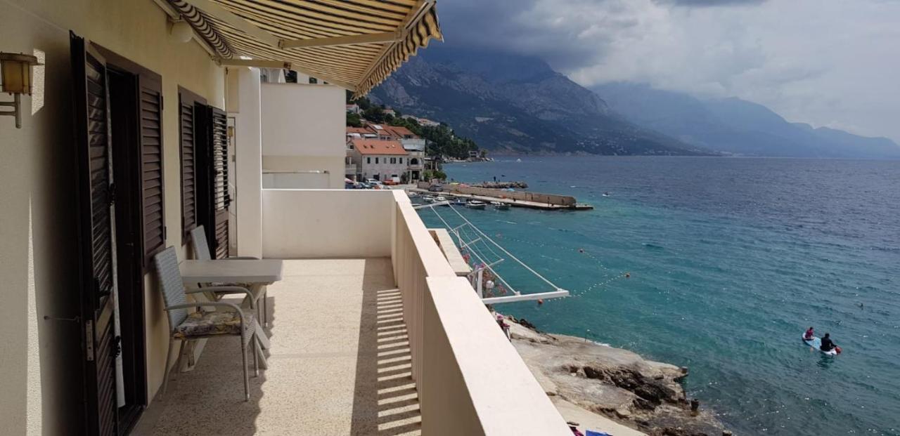 Apartments By The Sea Pisak, Omis - 1018 ภายนอก รูปภาพ